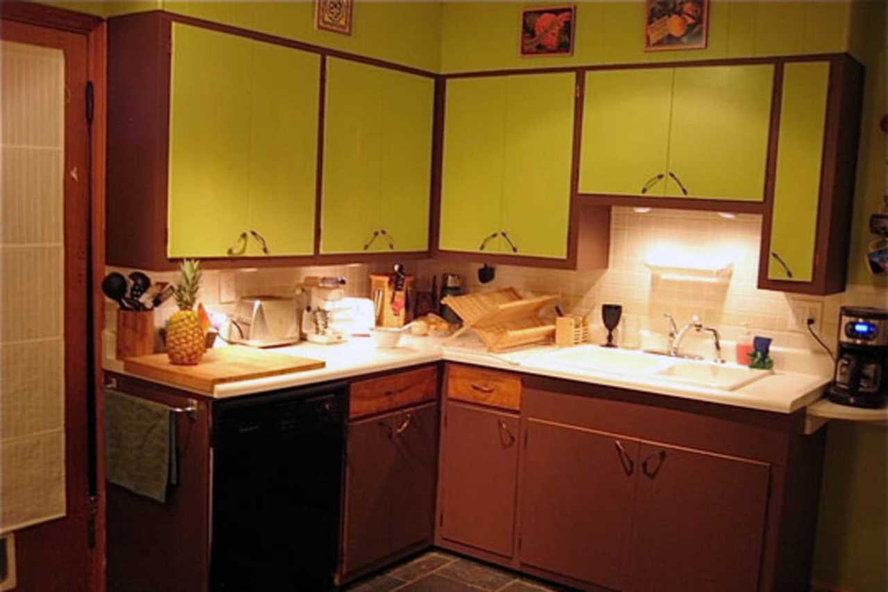 1960s kitchen