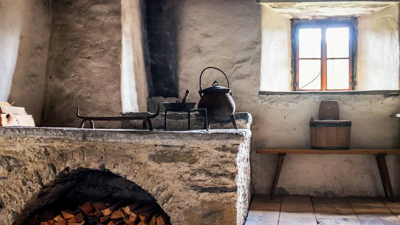 Wallpaper in the Kitchen