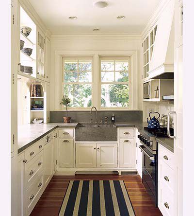 kitchen layout small