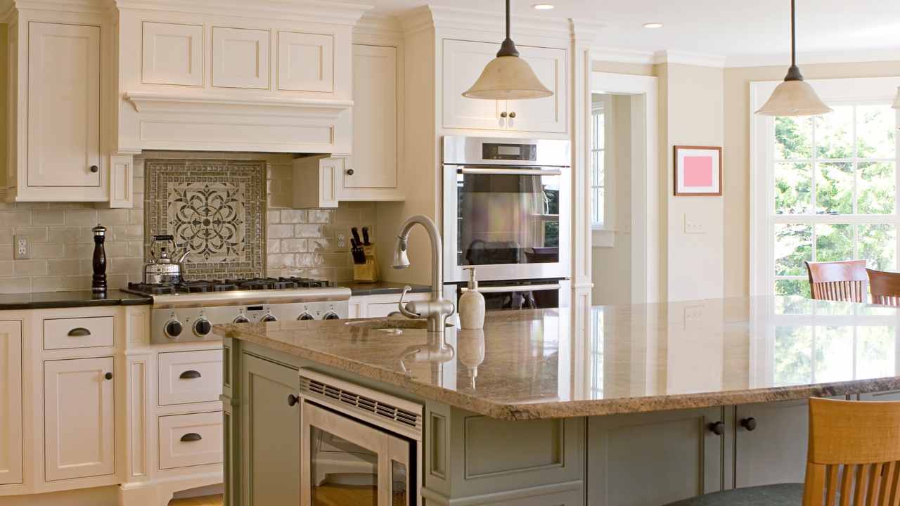 Modular Two Colour Kitchen Cabinet  Design : See Trendy Idea's 2023 !