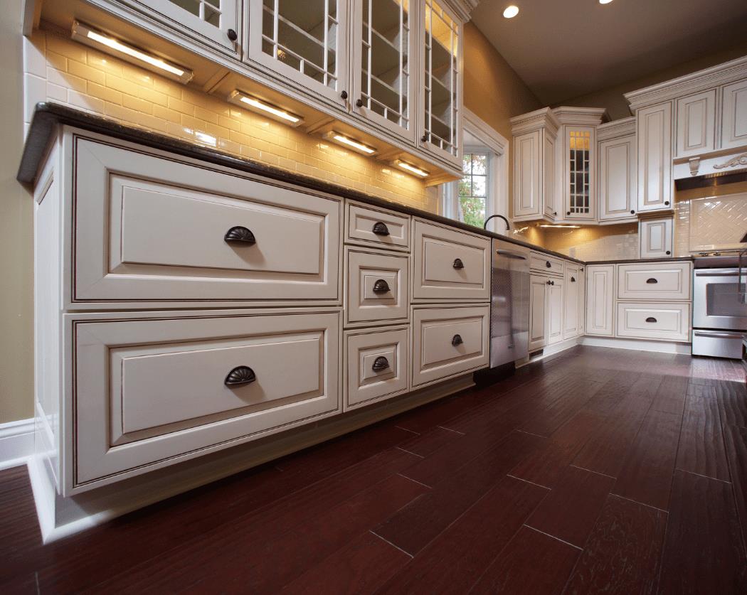 75 Laundry Room With Beige Cabinets And White Walls Design Ideas You'll Love ☆