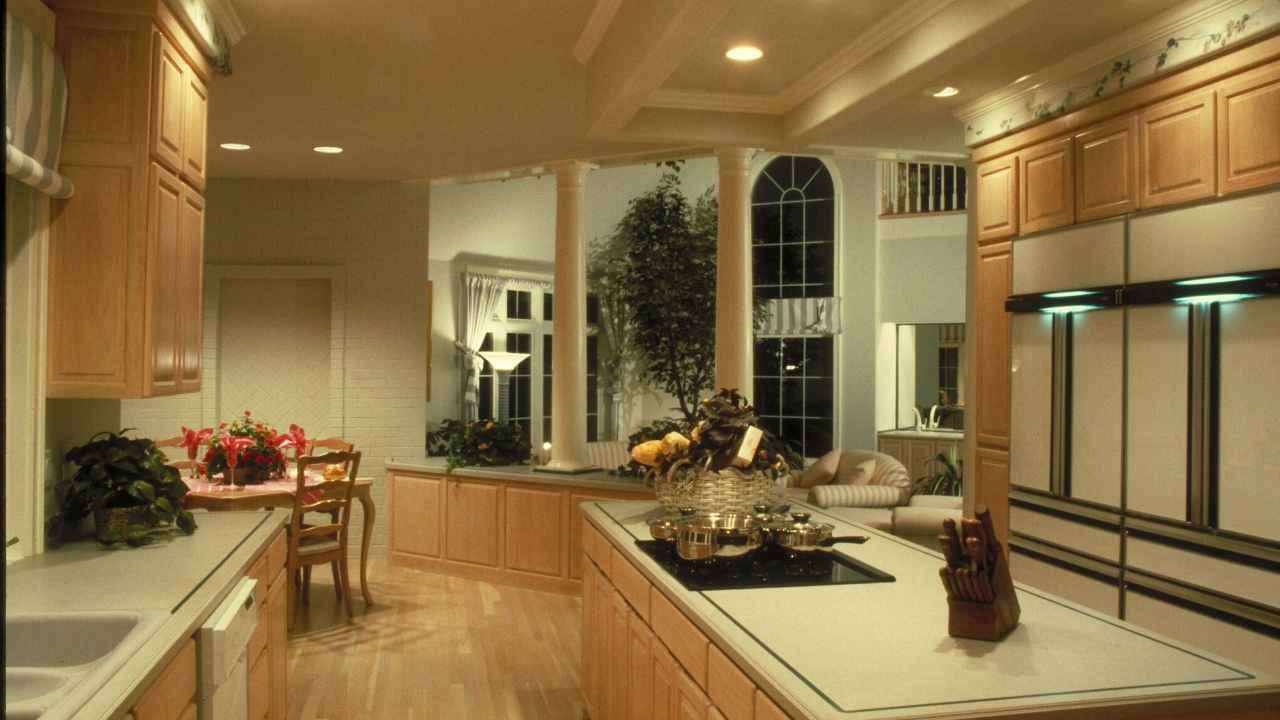 Green Kitchen Countertop Edge Profiles and Styles