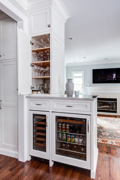 Painting Kitchen Cabinets White: Step-by-Step Tutorial! - Thrift Diving