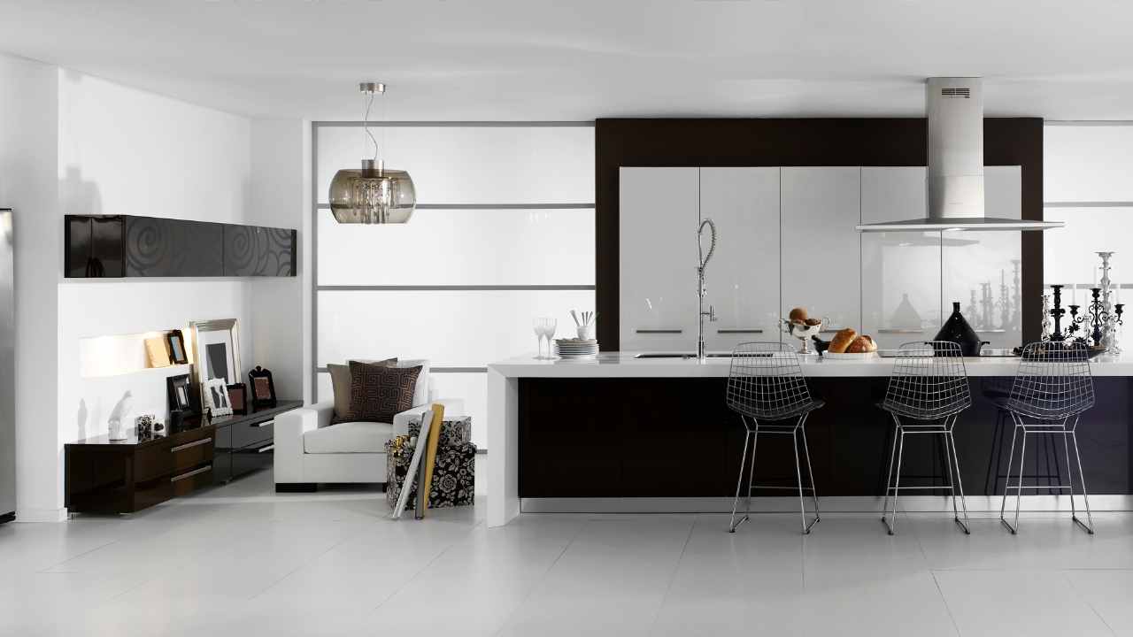 Experience Opulence: Touring the Most Luxurious Kitchens of 2024! ✨🍽️ #LuxuryLiving #KitchenGoals